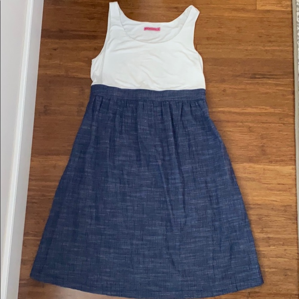Maternal America Scoop Neck Sleevless Dress M
